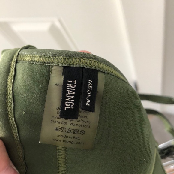 Triangle bikini - Picture 4 of 4